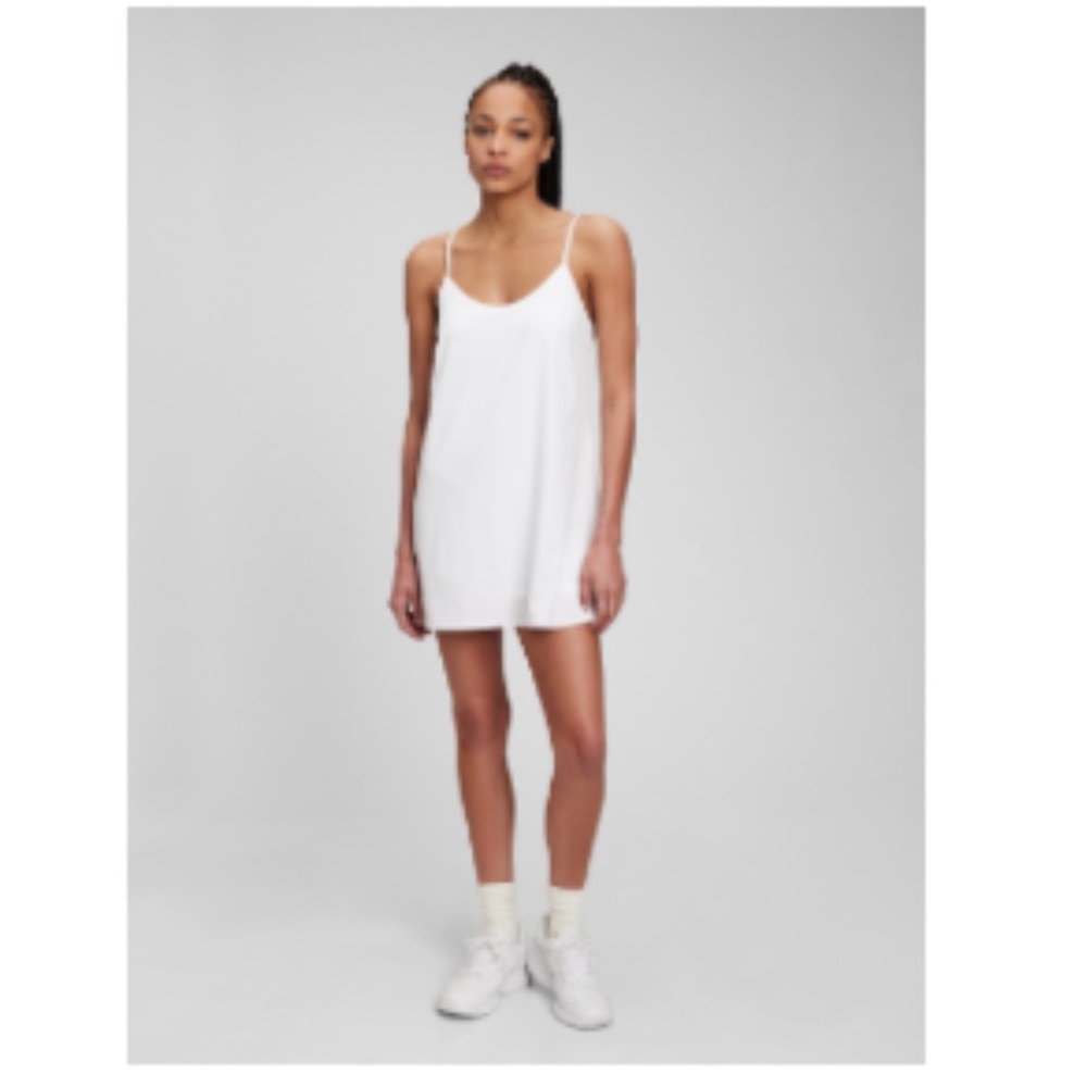 Gap Fit white tennis dress NWT